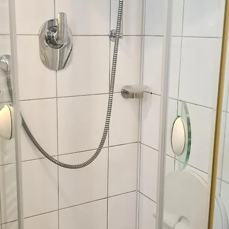 Vintage-neu Teilrenoviert Sankt Martin