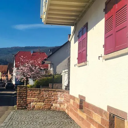 Vintage-neu Teilrenoviert Apartment Sankt Martin